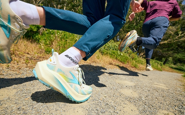 Trail running shoes