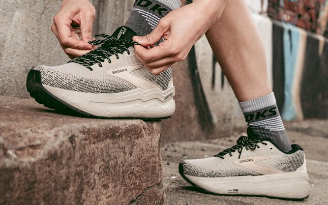 Magasiner les meilleures chaussures pour pieds arthritiques