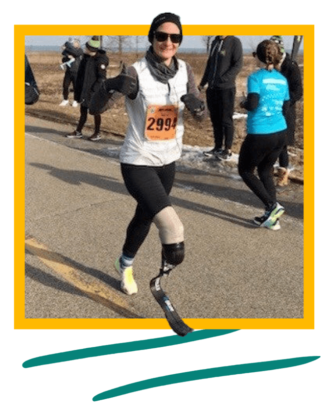 Danielle "Dee" Palagi running and giving a thumbs up