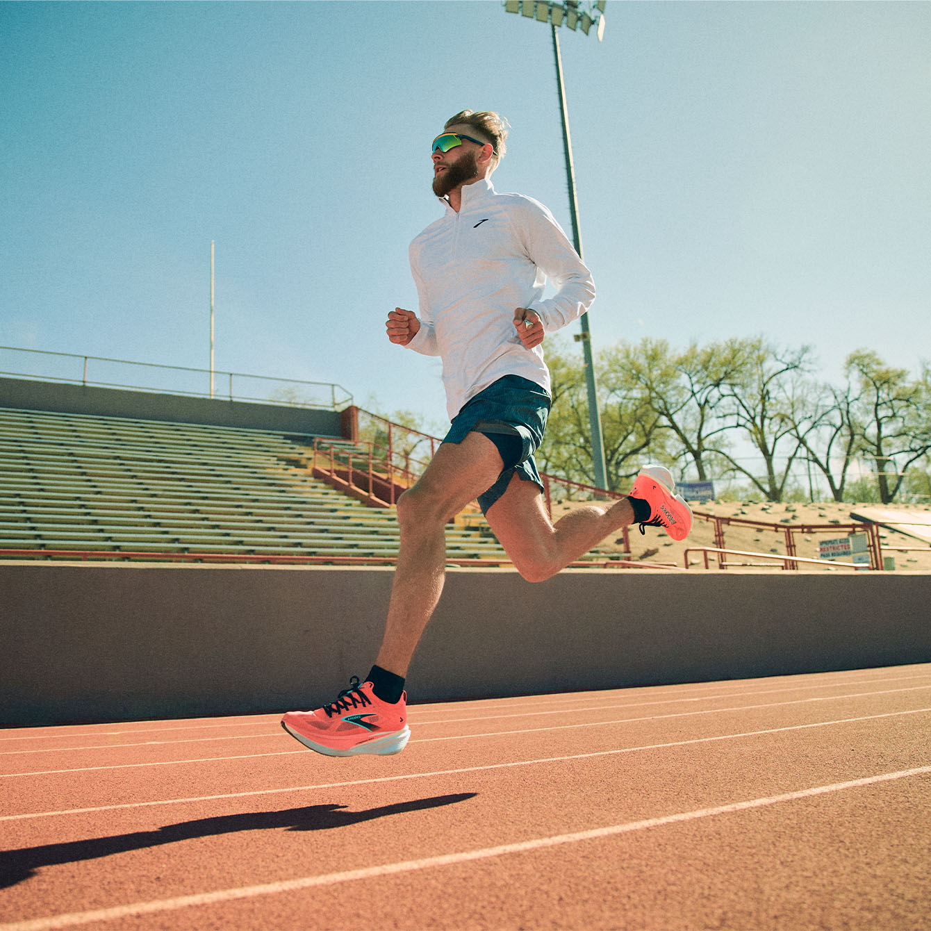 coureur josh kerr 