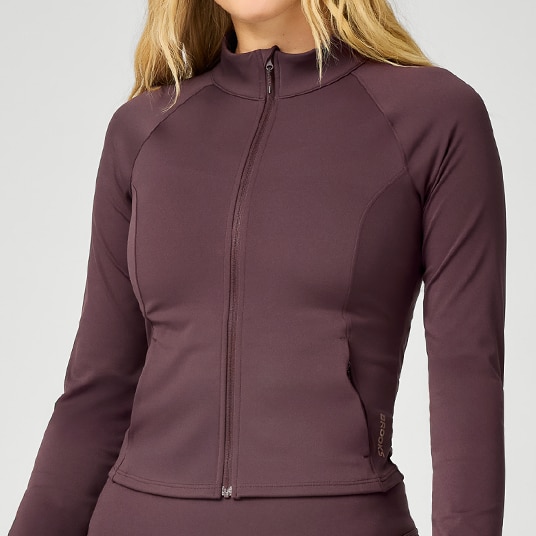 Layering staple