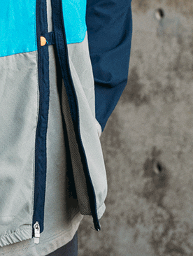 Untere Hälfte der Brooks Canopy Laufjacke
