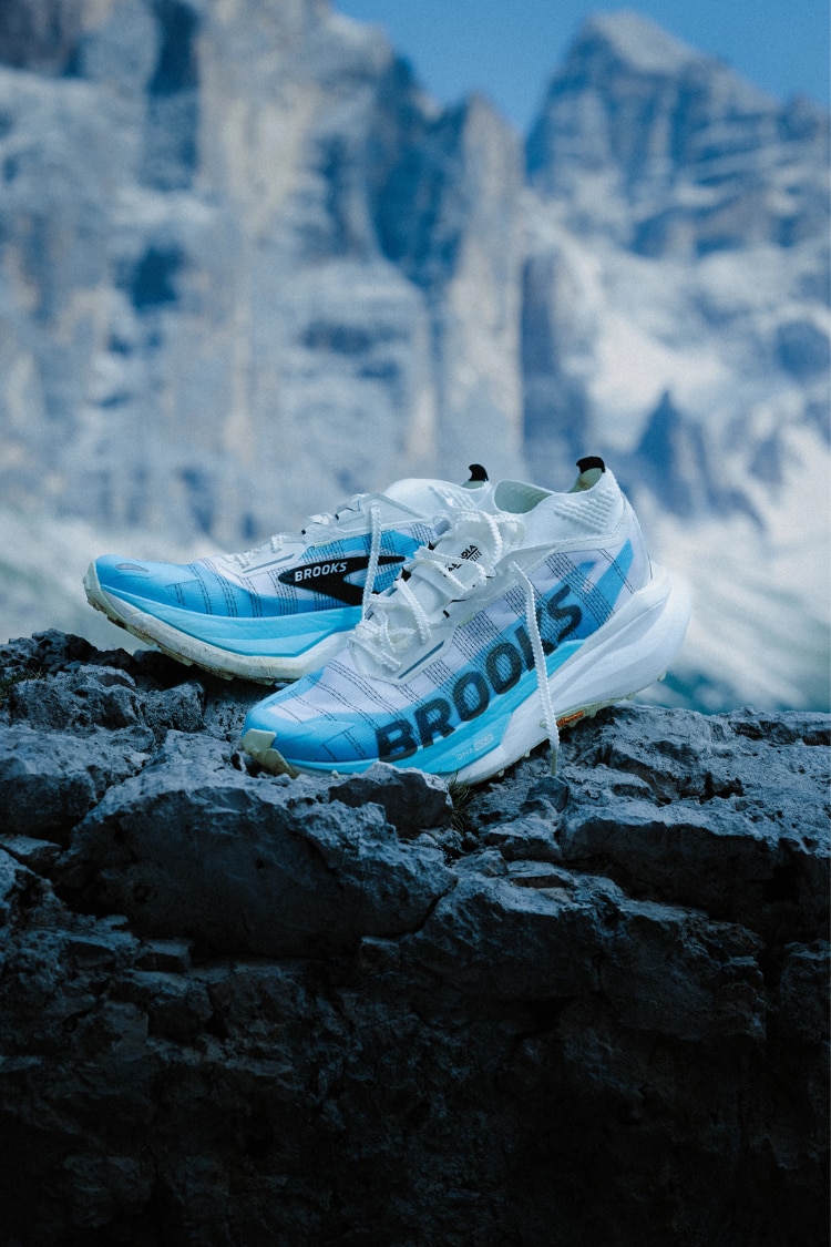 MATRYX® engineered woven upper