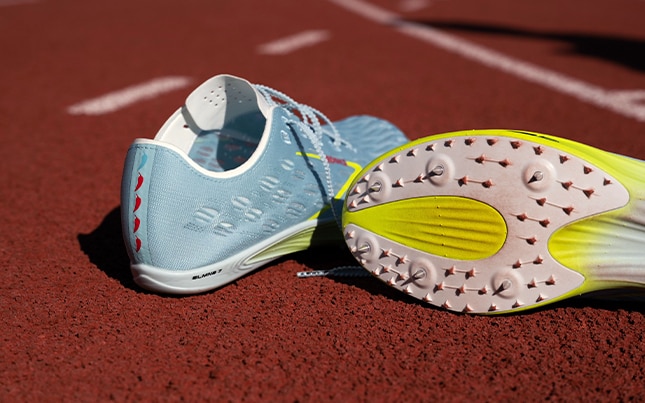 ELMN8 7: Übernimm die Führung auf dem Track in 400- und 1.600-m-Wettkämpfen