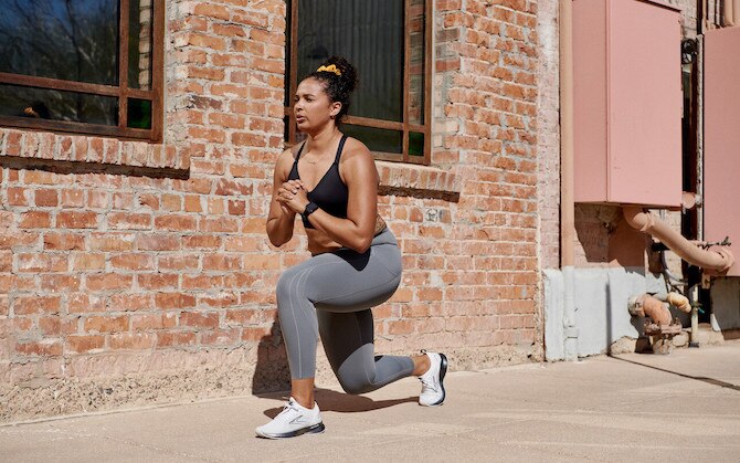 Woman doing lunges 