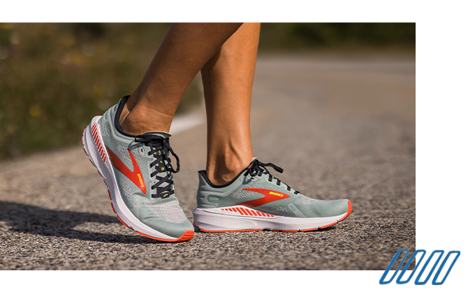Close up photo of the legs of a runner in the Launch GTS 9.