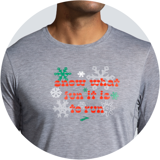 Dieses T-Shirt wurde für optimale Bewegungsfreiheit entwickelt – jetzt mit geripptem Bündchen am Kragen!