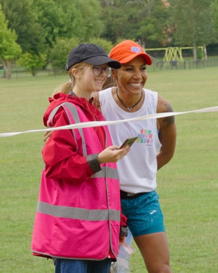 Kelly Holmes and a girl