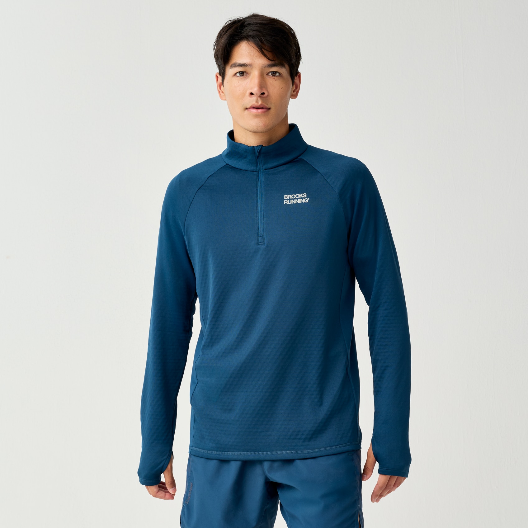 Men's Momentum Thermal Reflective 1/4-Zip | Brooks Running