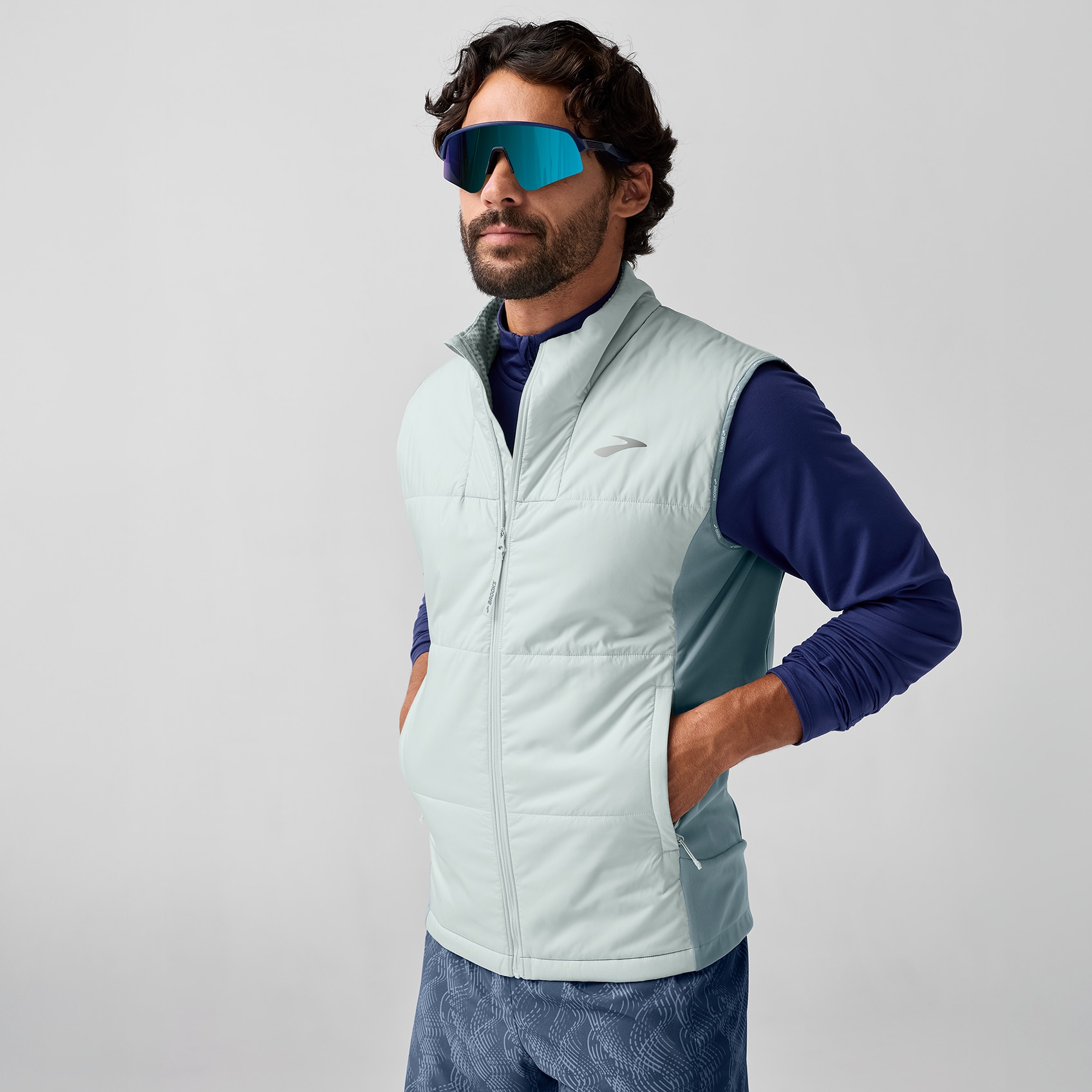 BRIEFING MENS HYBRID DOWN VEST グレー　M Sport-Tek Teknical Hybrid Vest | Product | Sport-Tek