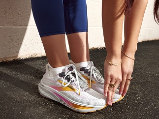 Brooks women's shoes