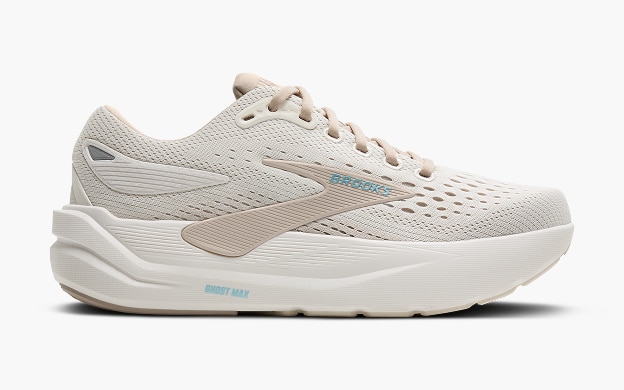 scarpa da corsa beige