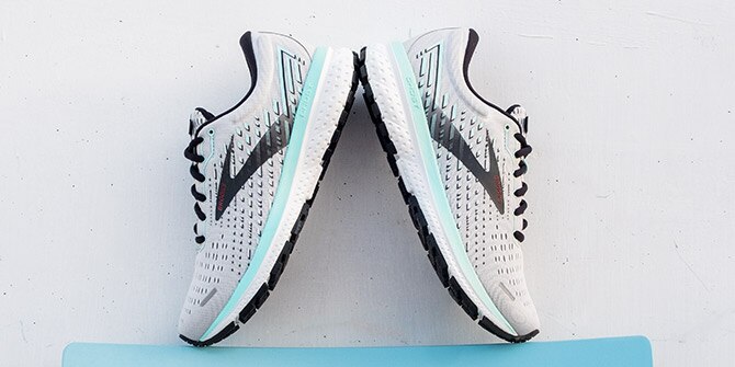 La zapatilla Brooks Adrenaline GTS 21