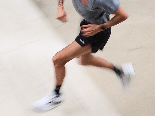 Close up shot of the men's Ghost Max running shoes