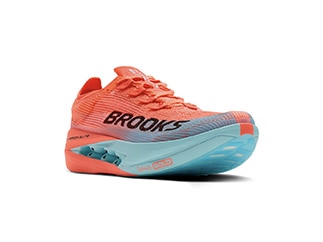 Produktaufnahme des Brooks Hyperion Elite Laufschuhs