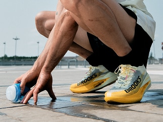 Vêtements Brooks pour la saison des courses