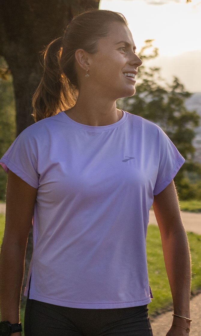 Model with Sprint top looking to her left