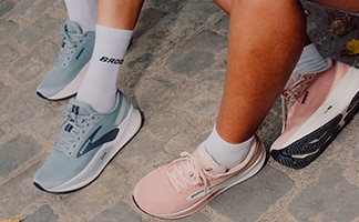 Lifestyle shot of the Brooks Revel running shoe